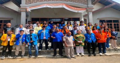 Dosen IKTL Dampingi Mahasiswa Lintas Perguruan Tinggi dalam KKNT GENTASKIN di Desa Kolimasang